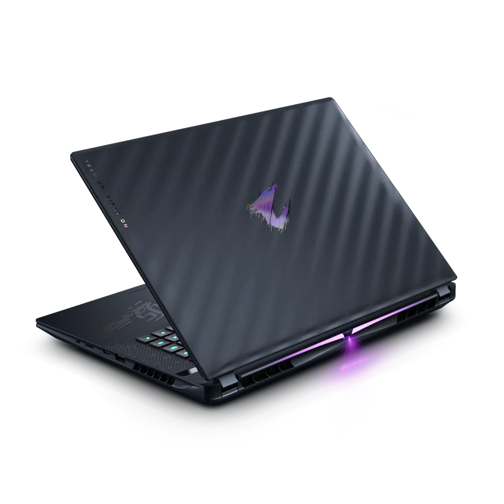 Gigabyte Aorus Master 16 Am6H Gaming Laptop Black - Image 3