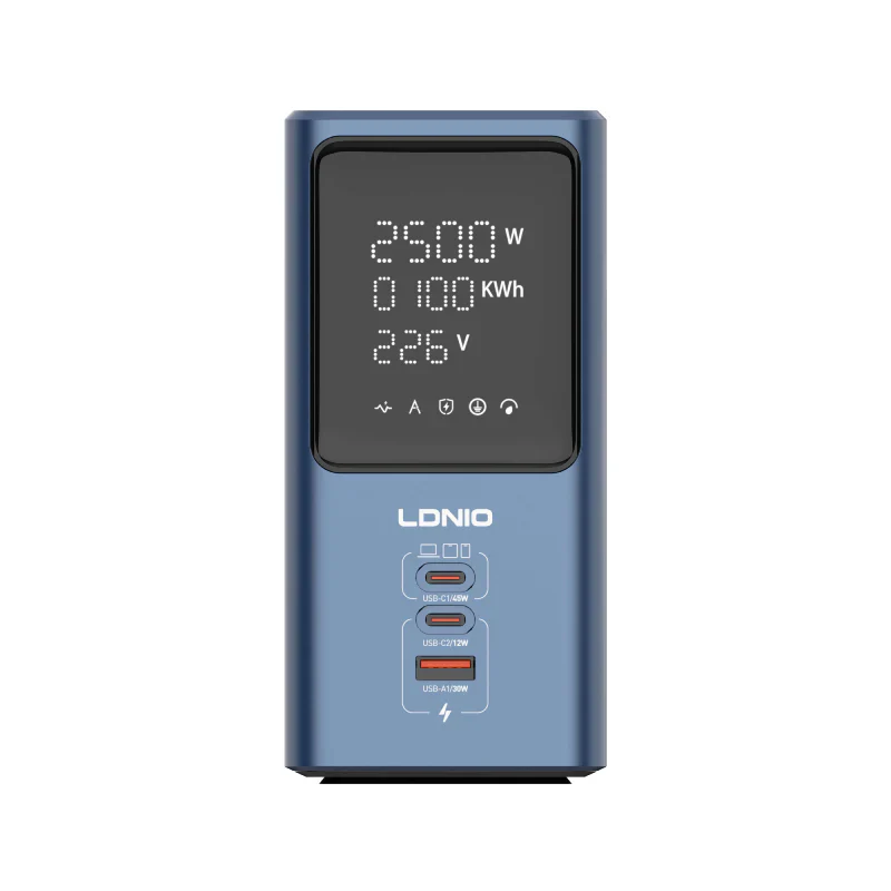 LDNIO SC2 Universal Socket Desktop Power Strip Adapter - 45W / USB-A / USB-C / Blue - Image 3